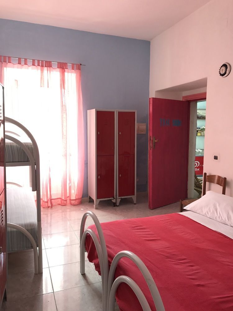 Ring Hostel Forio di Ischia Zewnętrze zdjęcie